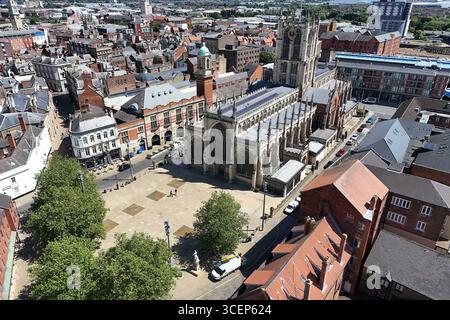 areal Views of Hull Minster ist eine anglikanische Kirche im Zentrum von Hull. Die Kirche hieß Holy Trinity Church. East Riding of Yorkshire, England Stockfoto