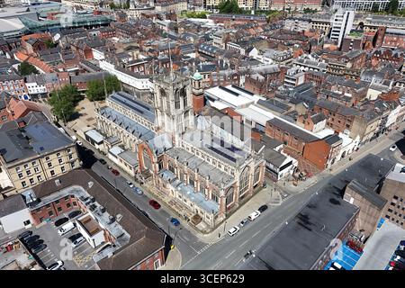 areal Views of Hull Minster ist eine anglikanische Kirche im Zentrum von Hull. Die Kirche hieß Holy Trinity Church. East Riding of Yorkshire, England Stockfoto