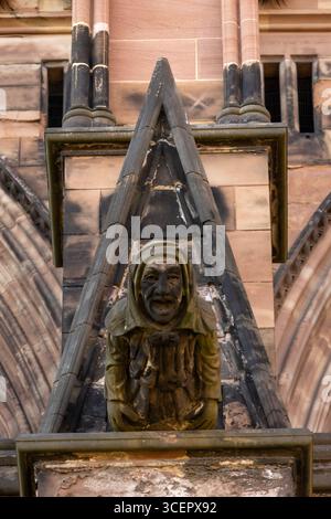 Grotesque 7 in der Lichfield Cathedral in Staffordshire Stockfoto