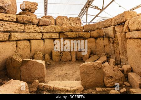 Orakelkammer, megalithischer Hagar Qim Tempel mit insgesamt sechs größeren Tempelräumen, 3600-2500 v. Chr., Qrendi, Malta Stockfoto