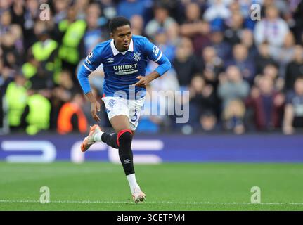 Rangers Jayden Meghoma während der UEFA Champions League, Play-off, Spiel im Ibrox Stadium, Glasgow. Bilddatum: Dienstag, 19. August 2025. Stockfoto
