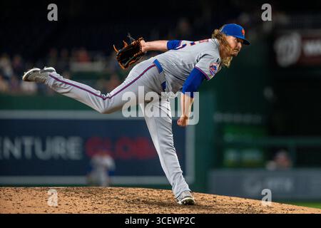 Washington, Usa. August 2025. Der New York Mets Pitcher Ryne Stanek (55) spielt am Dienstag, den 19. August 2025, im Nationals Park in Washington, DC, am Ende des neunten Inning. Foto: Bonnie Cash/UPI Credit: UPI/Alamy Live News Stockfoto