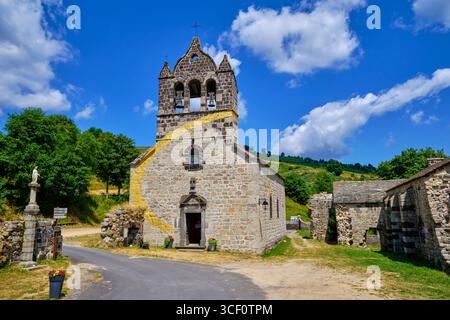 Frankreich, Ardèche, Mazan l'abbaye, Zisterzienserabtei aus dem 12. Jahrhundert, dekoriert mit goldenen Kreisen des Künstlers Felice Varini genannt A Circle and a Tausend Stockfoto