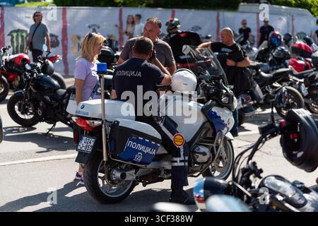 Polizist auf dem Motorrad beim Moto-Treffen in Banja Luka Stockfoto