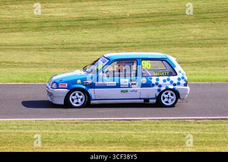 Brscc Autorennen im Cadwell Park Lincolnshire Stockfoto