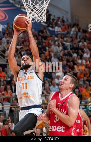 Almere, Niederlande. August 2025. ALMERE, NIEDERLANDE - 20. AUGUST: Tristan Enaruna aus den Niederlanden während des Spiels zwischen den Niederlanden und Bulgarien für die wm-Qualifikation 2027 im Topsportcentrum am 20. August 2025 in Almere, Niederlande. (Foto von Henk Seppen/Orange Pictures) Credit: Orange Pics BV/Alamy Live News Stockfoto