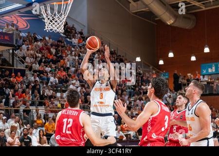 Almere, Niederlande. August 2025. ALMERE, NIEDERLANDE - 20. AUGUST: David NGuessan aus den Niederlanden während des Spiels zwischen den Niederlanden und Bulgarien für die wm-Qualifikation 2027 im Topsportcentrum am 20. August 2025 in Almere, Niederlande. (Foto von Henk Seppen/Orange Pictures) Credit: Orange Pics BV/Alamy Live News Stockfoto
