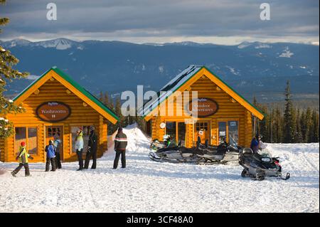 Maschinenbordbuch-Kabinen im Adventure Park, Big White, Britisch-Kolumbien, Kanada Stockfoto