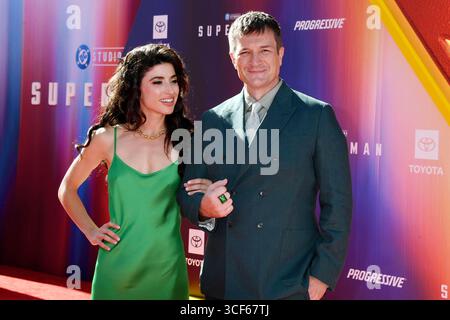 Tania Raymonde und Nathan Fillion bei der Weltpremiere des Kinofilms 'Superman' im TCL Chinese Theatre. Los Angeles, 07.07.2025 Stockfoto