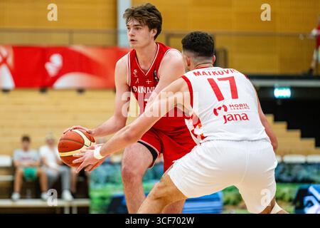 Farum, Dänemark. August 2025. Johan Munch (33) aus Dänemark war bei der FIBA-WM 2027 in der Europameisterschaft zwischen Dänemark und Kroatien in der Farum Arena in Farum zu sehen. Quelle: Gonzales Photo/Alamy Live News Stockfoto