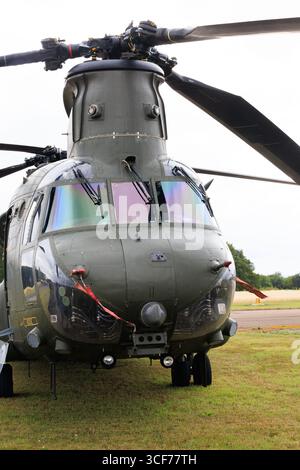 Boeing CH-47 Chinook HC2. ZA684 von der Royal Air Force auf der RAF Syerston Air Show, August 2025 Stockfoto