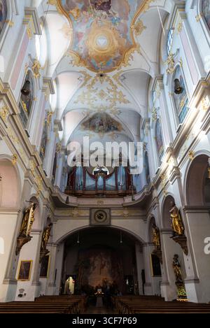 Pfeifenorgel der St. Peter Kirche in München Stockfoto