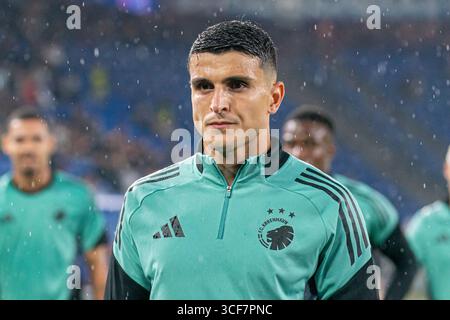 Basel, Schweiz. August 2025. Basel, Schweiz, 20. August 2025 Mohamed Elyounoussi (10 FC Kopenhagen) während des Play-off-Spiels der UEFA Champions League zwischen dem FC Basel 1893 und dem FC Kopenhagen im St. Jakob Park in Basel. (Priscila Bütler/SPP) Credit: SPP Sport Press Photo. /Alamy Live News Stockfoto
