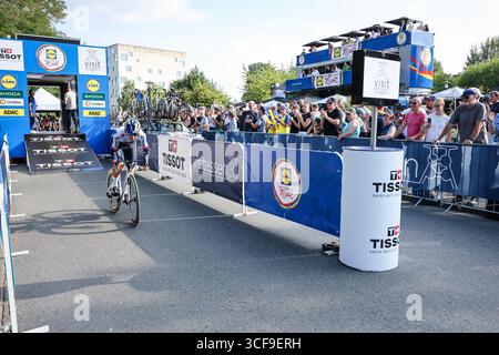 Einzelzeitfahren ITT Prolog über 3, 1 km Lidl Deutschland Tour 2025 Uhr 20. August rund um das UNESCO Weltkulturerbe die Zeche Zollverein und Kokerei Zollverein in Essen (Ruhrgebiet, Essen, Deutschland). Es war sterben 40. Deutschland Tour. Klassifizierung: 2.Pro, Rennkategorie: ME - Herren Elite, Punkteskala: 2.pro.Stage, UCI-Skala: UCI.WR.Pro.Stage - 2023-2025. Radsport UCI ProSeries Men Elite Deutschland Tour 2025 Prolog am 20.08.2025. Radfahren Im Individial Time Trial Stockfoto