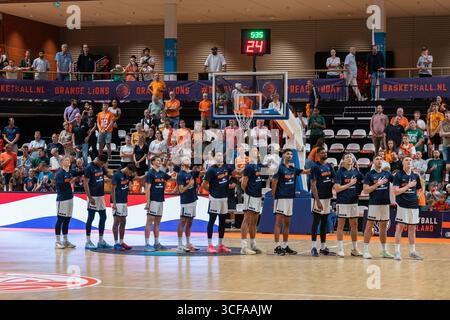 Almere, Niederlande. August 2025. ALMERE, NIEDERLANDE - 20. AUGUST: Team Niederlande während des Spiels zwischen den Niederlanden und Bulgarien für die wm-Qualifikation 2027 im Topsportcentrum am 20. August 2025 in Almere, Niederlande. (Foto von Henk Seppen/Orange Pictures) Credit: Orange Pics BV/Alamy Live News Stockfoto