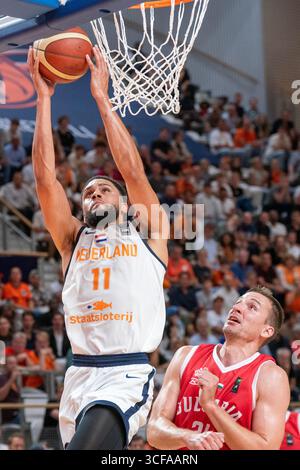 Almere, Niederlande. August 2025. ALMERE, NIEDERLANDE - 20. AUGUST: Tristan Enaruna aus den Niederlanden während des Spiels zwischen den Niederlanden und Bulgarien für die wm-Qualifikation 2027 im Topsportcentrum am 20. August 2025 in Almere, Niederlande. (Foto von Henk Seppen/Orange Pictures) Credit: Orange Pics BV/Alamy Live News Stockfoto