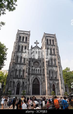 St. Joseph's Cathedral, Hanoi. Im gotischen mittelalterlichen Stil Stockfoto