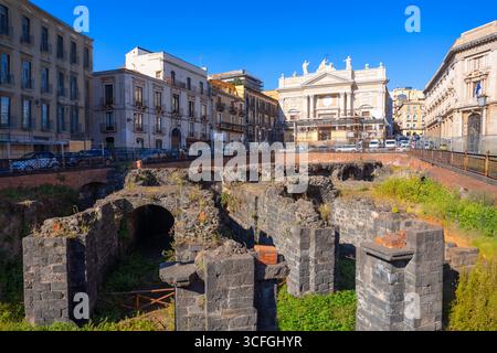 Römisches Amphitheater von Catania oder Anfiteatro Romano di Catania in Sizilien, Italien Stockfoto