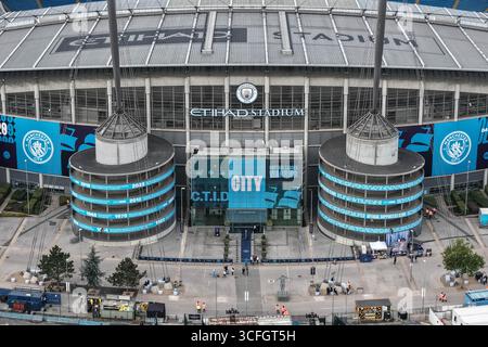 Eine Luftaufnahme des Etihad Stadions während des Premier League Spiels Manchester City gegen Tottenham Hotspur im Etihad Stadium, Manchester, Großbritannien, 23. August 2025 (Foto: Mark Cosgrove/News Images) Credit: News Images LTD/Alamy Live News Stockfoto