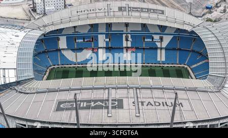 Eine Luftaufnahme des Etihad Stadions während des Premier League Spiels Manchester City gegen Tottenham Hotspur im Etihad Stadium, Manchester, Großbritannien, 23. August 2025 (Foto: Mark Cosgrove/News Images) Credit: News Images LTD/Alamy Live News Stockfoto