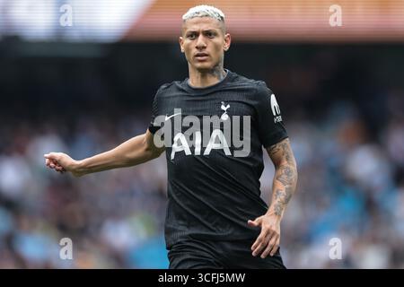 Manchester, Großbritannien. August 2025. Richarlison von Tottenham Hotspur während des Premier League-Spiels Manchester City gegen Tottenham Hotspur im Etihad Stadium, Manchester, Vereinigtes Königreich, 23. August 2025 (Foto: Mark Cosgrove/News Images) in Manchester, Vereinigtes Königreich am 23. August 2025. (Foto: Mark Cosgrove/News Images/SIPA USA) Credit: SIPA USA/Alamy Live News Stockfoto