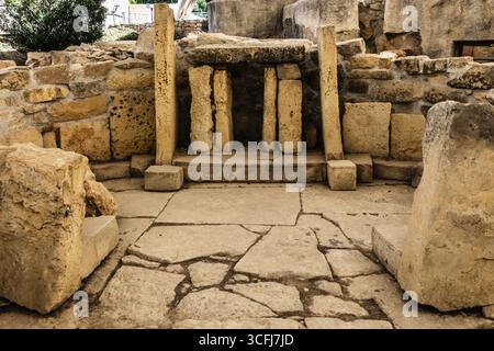 Altar, Megalithtempel von Hal Tarxien, 3250-2500 v. Chr., UNESCO-Weltkulturerbe, Tarxien, Malta Stockfoto