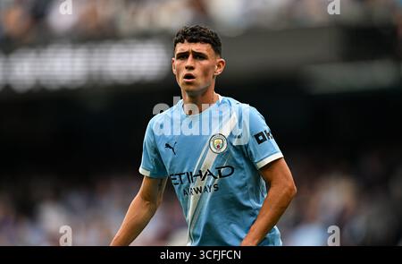Etihad Stadium, Manchester, Großbritannien. August 2025. Premier League Football, Manchester City gegen Tottenham Hotspur; Phil Foden von Manchester City Credit: Action Plus Sports/Alamy Live News Stockfoto