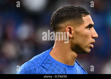 Achraf Hakimi (D) im Parc des Princes am 22. August 2025 während des Spiels der Ligue 1 zwischen PSG und Angers SCO. - 22/08/2025 - Frankreich / Ile-de-France (Region) / Paris - Julien Mattia / Le Pictorium Stockfoto