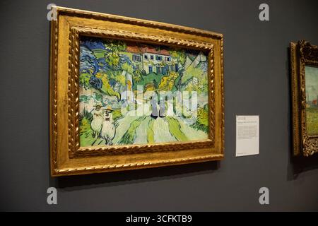 Stairway at Auvers, Ölgemälde auf Leinwand, 1890, von Vincent Van Gogh. Ausgestellt auf einer dunkelgrauen Wand im St. Louis Art Museum in Missouri, USA. Stockfoto