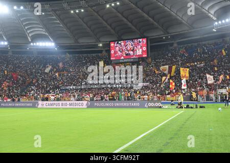 Stadio Olimpico, Rom, Italien. August 2025. Fußball der Serie A; Roma gegen Bologna; Romas Fans Credit: Action Plus Sports/Alamy Live News Stockfoto