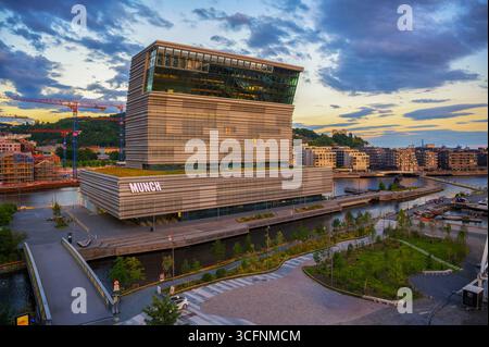 Munch Museum bei Sonnenuntergang in Oslo, Norwegen Stockfoto