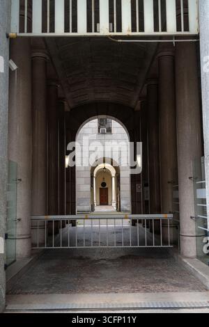 Eintritt zu einer Residenz in Mailand, Italien. Hochwertige Fotos Stockfoto