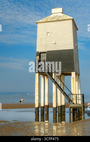Burnham-on-Sea, Somerset - der Low Lighthouse ist einer von drei historischen Leuchttürmen in Burnham-on-Sea, Somerset, England und der einzige der drei Leuchttürme Stockfoto