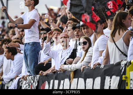 Antwerpen, Belgien. August 2025. Die Fans Antwerpens wurden vor einem Fußballspiel zwischen Royal Antwerp FC und KV Mechelen am Sonntag, den 24. August 2025, in Antwerpen, am 5. Tag der ersten Liga der Jupiler Pro League 2025-2026 in der belgischen Meisterschaft vorgestellt. BELGA FOTO TOM GOYVAERTS Credit: Belga Nachrichtenagentur/Alamy Live News Stockfoto