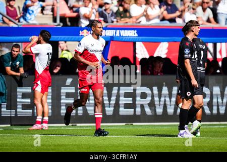 Utrecht, Niederlande. August 2025. Utrecht: Sebastien Haller vom FC Utrecht im dritten Lauf der Saison 2025/2026. Das Spiel findet am 24. August 2025 im Stadion Galgenwaard in Utrecht statt. (VK Sportphoto/Yannick Verhoeven) Credit: Parallax Pictures/Alamy Live News Credit: Parallax Pictures/Alamy Live News Stockfoto