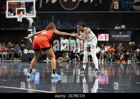 College Park, USA. August 2025. New York Liberty Nimm am 23. August 2025 in der Gateway Center Arena im College Park, GA, USA. (Foto: Lawrence Cooper/SIPA USA) Credit: SIPA USA/Alamy Live News Stockfoto