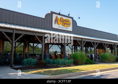 Die Restaurantkette USA Cracker Barrel und der Old Country Store finden sich überall auf den Highways der USA Stockfoto