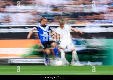 MÖNCHENGLADBACH, DEUTSCHLAND - 24. AUGUST 2025: - Das Fußballspiel der Bundesliga Borussia Mönchengladbach gegen den Hamburger SV im Borussia Park. Stockfoto