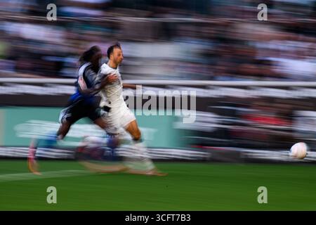 MÖNCHENGLADBACH, DEUTSCHLAND - 24. AUGUST 2025: - Das Fußballspiel der Bundesliga Borussia Mönchengladbach gegen den Hamburger SV im Borussia Park. Stockfoto