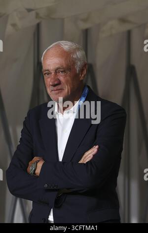 Bergamo, Italien. August 2025. Antonio Percassi Vorsitzender von Atalanta BC. Während des Spiels Atalanta BC gegen Pisa SC, 1° Serie A Enilive 2025-26 im New Balance Stadion in Bergamo (BG), Italien, am 24. August 2025. Quelle: Unabhängige Fotoagentur/Alamy Live News Stockfoto