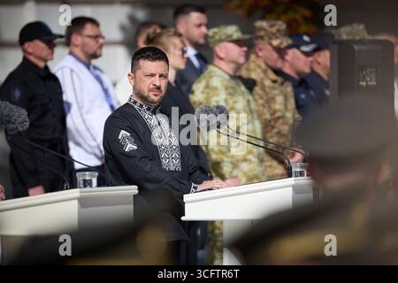 Kiew, Ukraine. August 2025. Präsident Wolodymyr Zelenskyj, Feierlichkeiten anlässlich des Unabhängigkeitstages der Ukraine am 24.08.2025 in Kiew nimmt der Präsident an Veranstaltungen zum Unabhängigkeitstag der Ukraine Teil Stockfoto