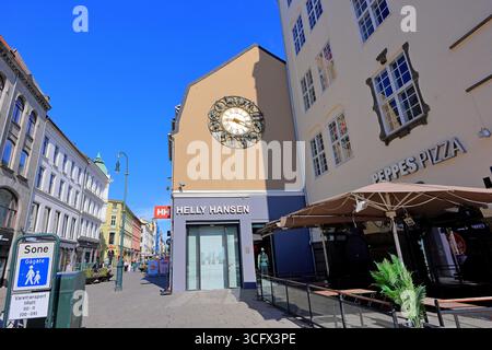 Osloer Astrologistikuhr am Karl Johans Gate in Oslo, Norwegen Stockfoto