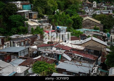 25. August 2025, Hong Kong, Hong Kong, Hong Kong: Eine allgemeine Ansicht mit Häusern im Dorf Cha Kwo Ling am 25. August 2025 in Hong Kong. Cha Kwo Ling Village eine der letzten Siedlungen von Hongkong ist für den Abriss geplant. (Credit Image: © Vernon Yuen/Nexpher Images via ZUMA Press Wire) NUR REDAKTIONELLE VERWENDUNG! Nicht für kommerzielle ZWECKE! Stockfoto
