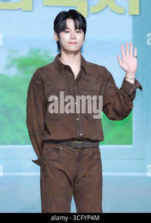 Seoul, Südkorea. August 2025. Der südkoreanische Schauspieler Cha Yoo-min nimmt am 25. August 2025 an einem Fotogespräch zur NETFLIX-Serie „Love Untangled“ in Seoul Teil. (Foto: Lee Young-HO/SIPA USA) Credit: SIPA USA/Alamy Live News Stockfoto