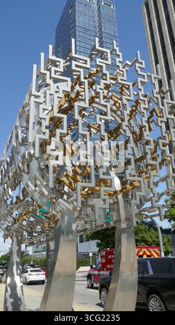 Los Angeles, Kalifornien, USA 22. August 2025 Kunstskulptur in Century City, Los Angeles, Kalifornien, USA. Foto: Barry King/Alamy Stock Photo Stockfoto