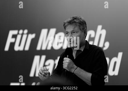 Weimar, Deutschland – 29.08.2024: Robert Habeck, deutscher Vizekanzler und Bundesminister für Wirtschaft und Klimaschutz 12/2021–05/2025 Stockfoto