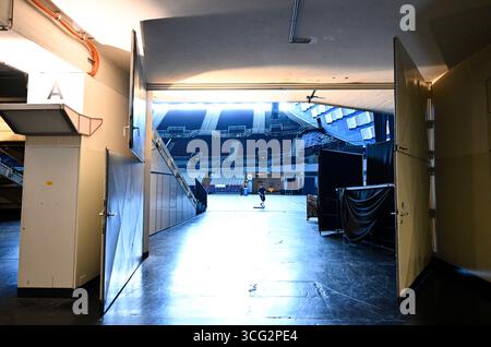 THEMENBILD - Wiener Stadthalle am Montag, 25. August 2025 in Wien, Österreich. In Wien findet der 70. Eurovision Song Contest statt, das Finale findet am 16. Mai 2026 in der Wiener Stadthalle statt. Innenansicht der Halle D des Wiener Rathauses - 20250825 PD10939 Credit: APA-PictureDesk/Alamy Live News Stockfoto