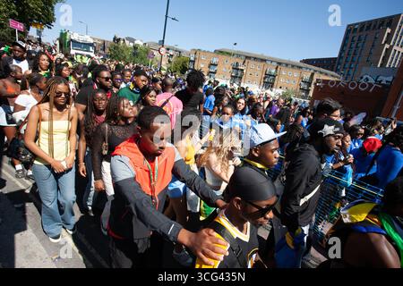 Follower LNHC Notting Hill Carnival 2025 Stockfoto