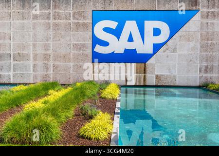 Walldorf, BW, Deutschland, 01.06.2025: Corporate SAP SE Logo, globaler Technologiegigant in der digitalen Transformation, Softwareentwicklung, Business Management, inno Stockfoto