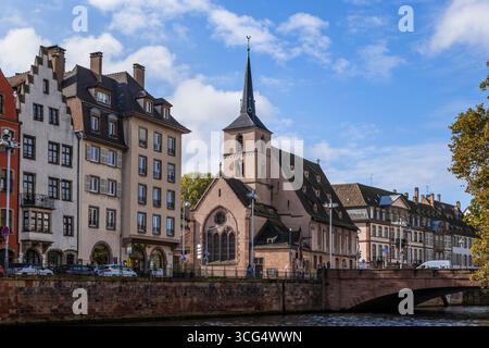 St.-Nikolaus-Kirche in Straßburg, Frankreich. Stockfoto
